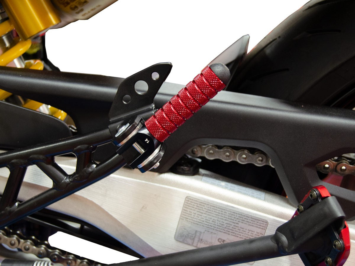 PPDVP10 - HM 698 SPORT PASSENGER FOOTPEGS