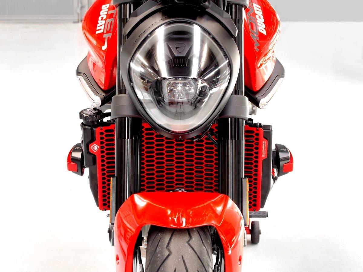 GR11 - M937 H2O RADIATOR GUARD