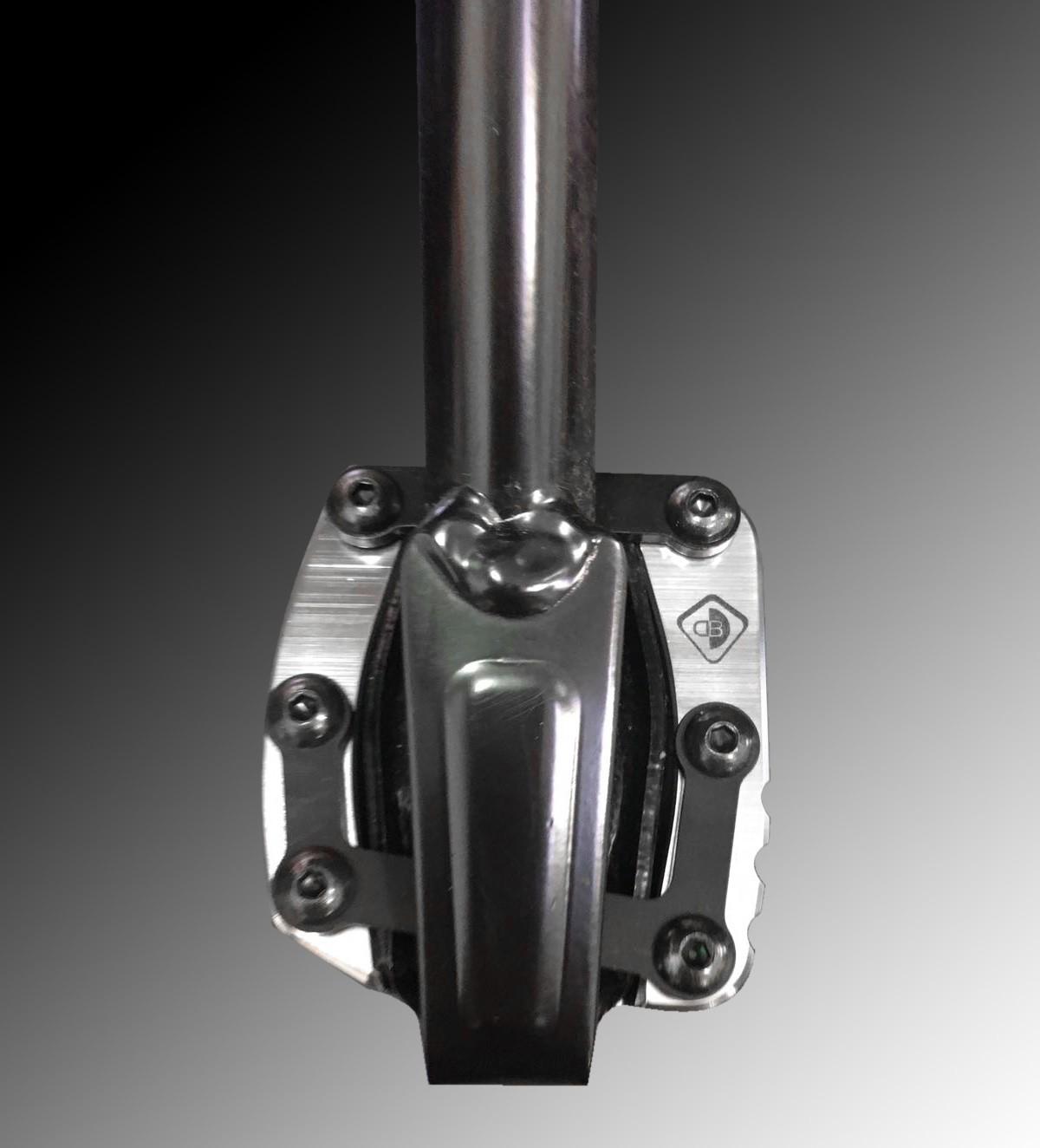 BAC02 - MTS 950 KICKSTAND PAD