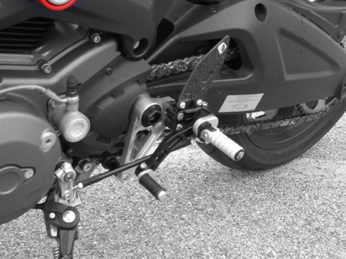 PRM01 Pilot Ajustable Rearset