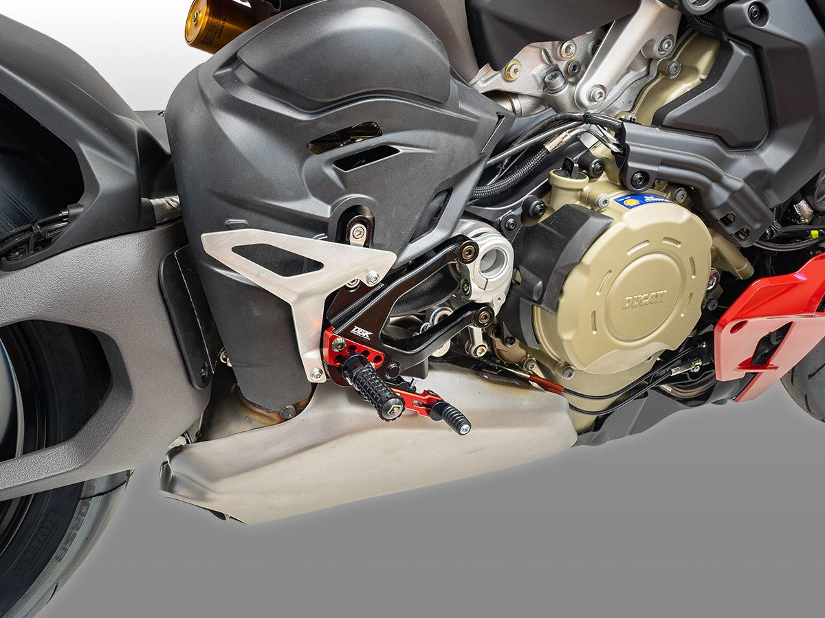 Ducabike DBK Ducati Streetfighter V4 2025 Adjustable Rearsets