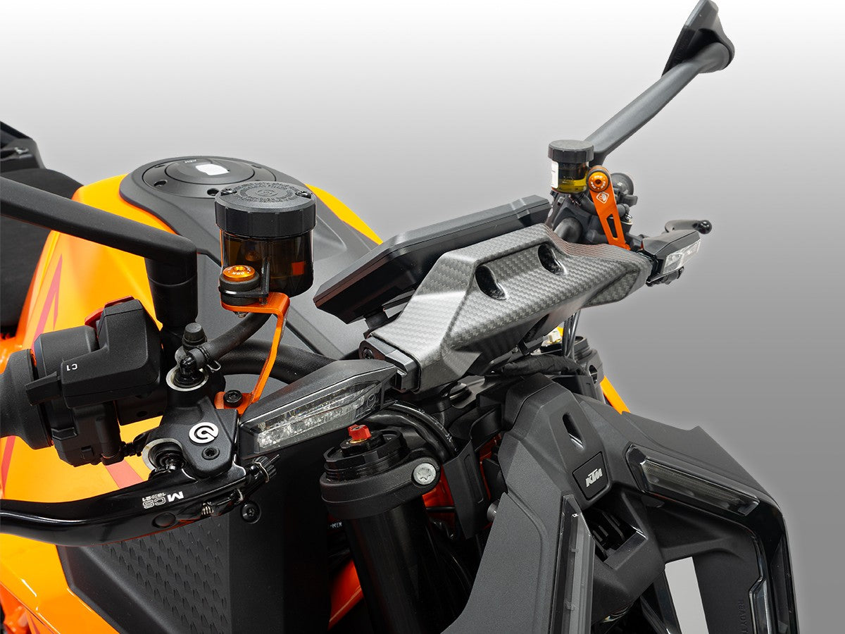 CRB213O - KTM 1390 SUPER DUKE TURN SIGNAL SUPPORT COVER MATT CARBON