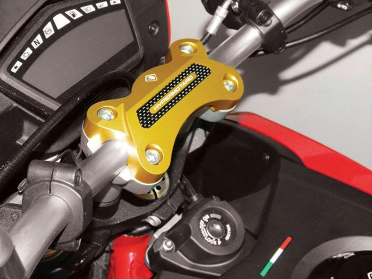 BM02 - HANDLEBAR CLAMP HYP 821