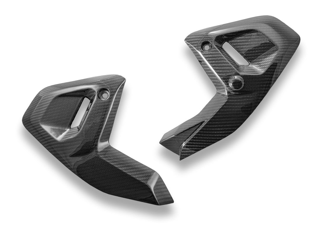 CRB182L - BMW R1300GS GLOSSY CARBON SIDE PANELS